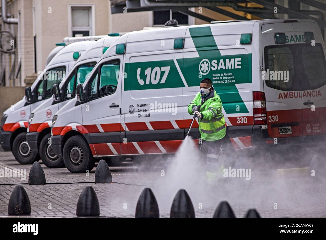 Buenos Aires, Federal Capital, Argentina. 7th Aug, 2020. The Ministry of Health of the Nation reported this Friday that during the last 24 hours there were 160 deaths and 7,482 new positive cases from coronavirus. With these data, the total number of infected throughout the country amounts to 235,677 and fatalities total 4,411. Credit: ZUMA Press, Inc./Alamy Live News Stock Photo