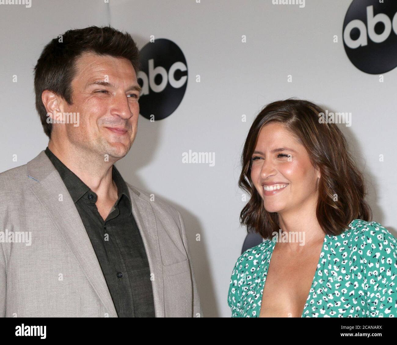 Nathan Fillion Married