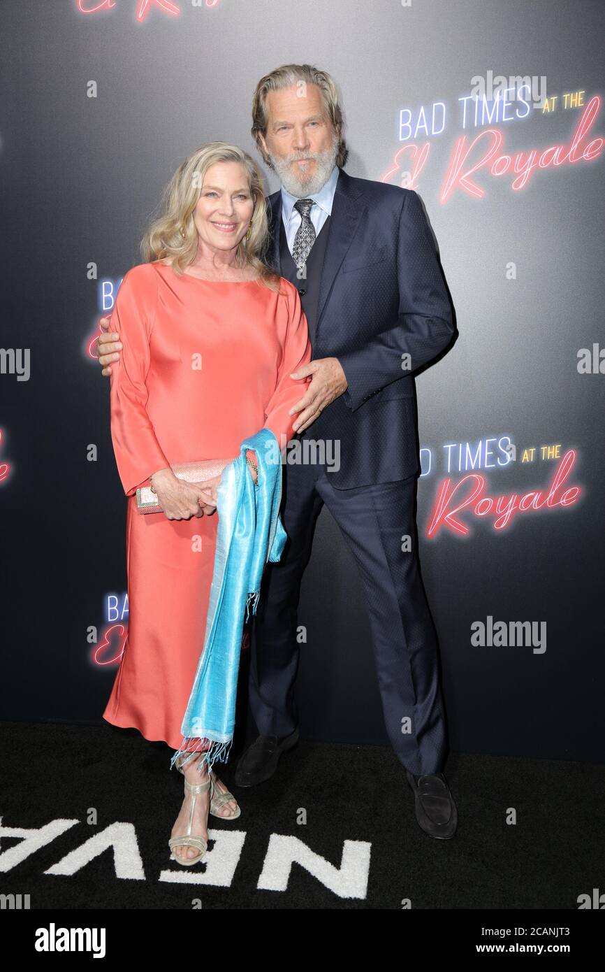 LOS ANGELES SEP 22 Susan Geston Bridges, Jeff Bridges at the "Bad Times at the El Royale