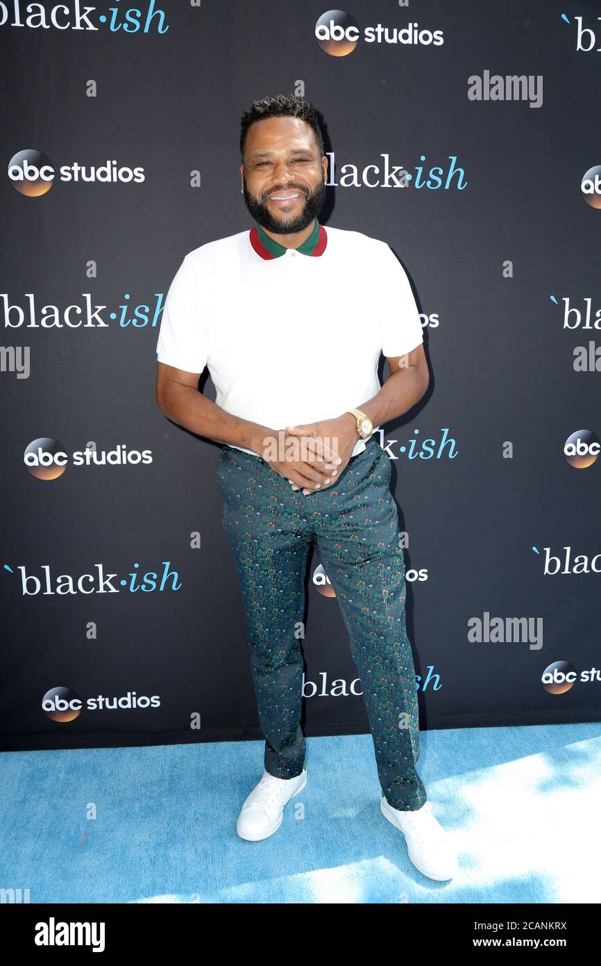 LOS ANGELES - APR 28:  Anthony Anderson- at the 'Black-ish' FYC Event at Disney Studios on April 28, 2018 in Burbank, CA Stock Photo