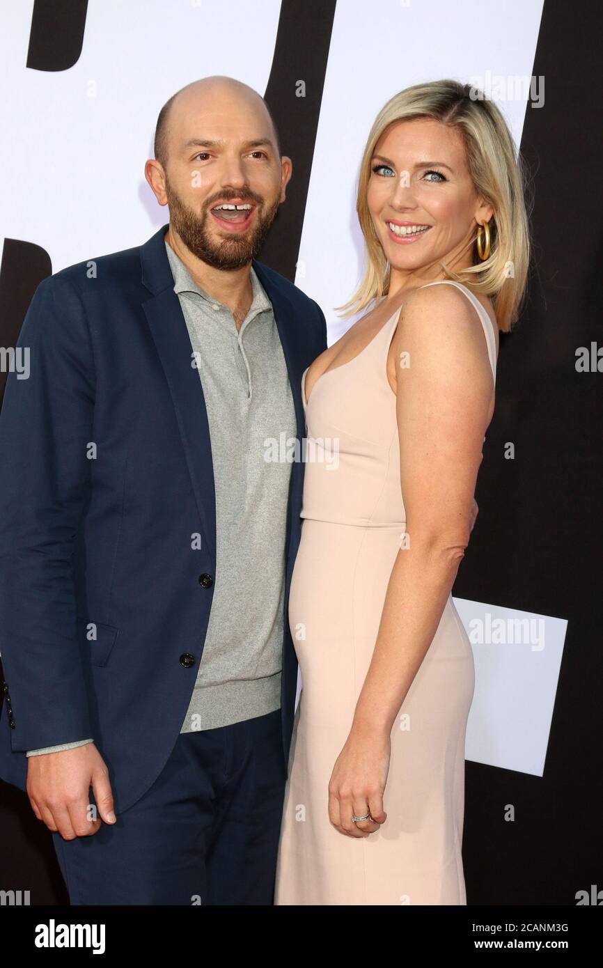 LOS ANGELES - APR 3:  Paul Scheer, June Diane Raphael at the 'Blockers' Premiere at Village Theater on April 3, 2018 in Westwood, CA Stock Photo