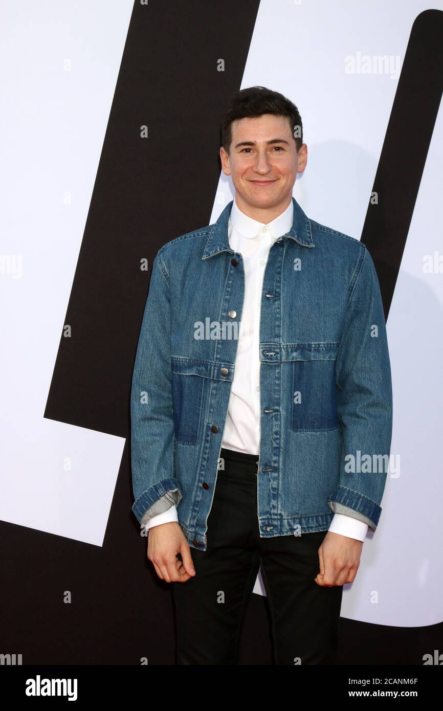 LOS ANGELES - APR 3:  Sam Lerner at the 'Blockers' Premiere at Village Theater on April 3, 2018 in Westwood, CA Stock Photo