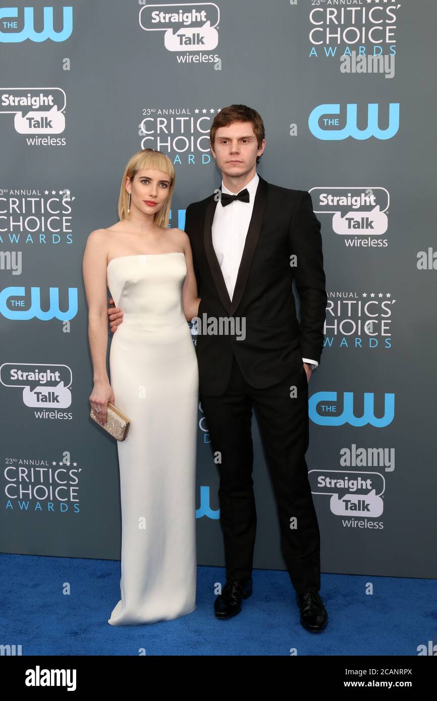 LOS ANGELES JAN 11 Emma Roberts, Evan Peters at the 23rd Annual