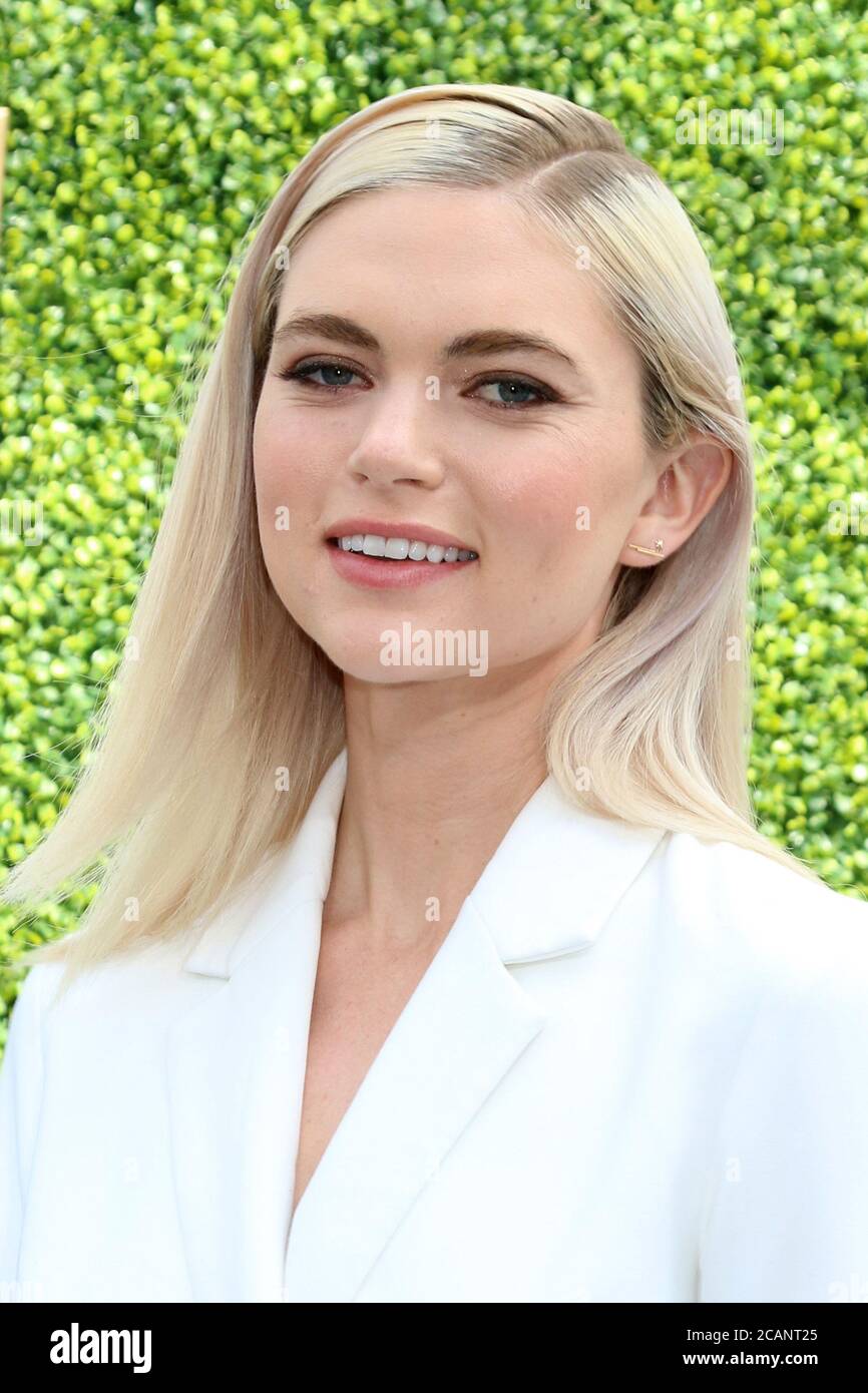 LOS ANGELES - OCT 14: Jenny Boyd at the CW Network's Fall Launch Event