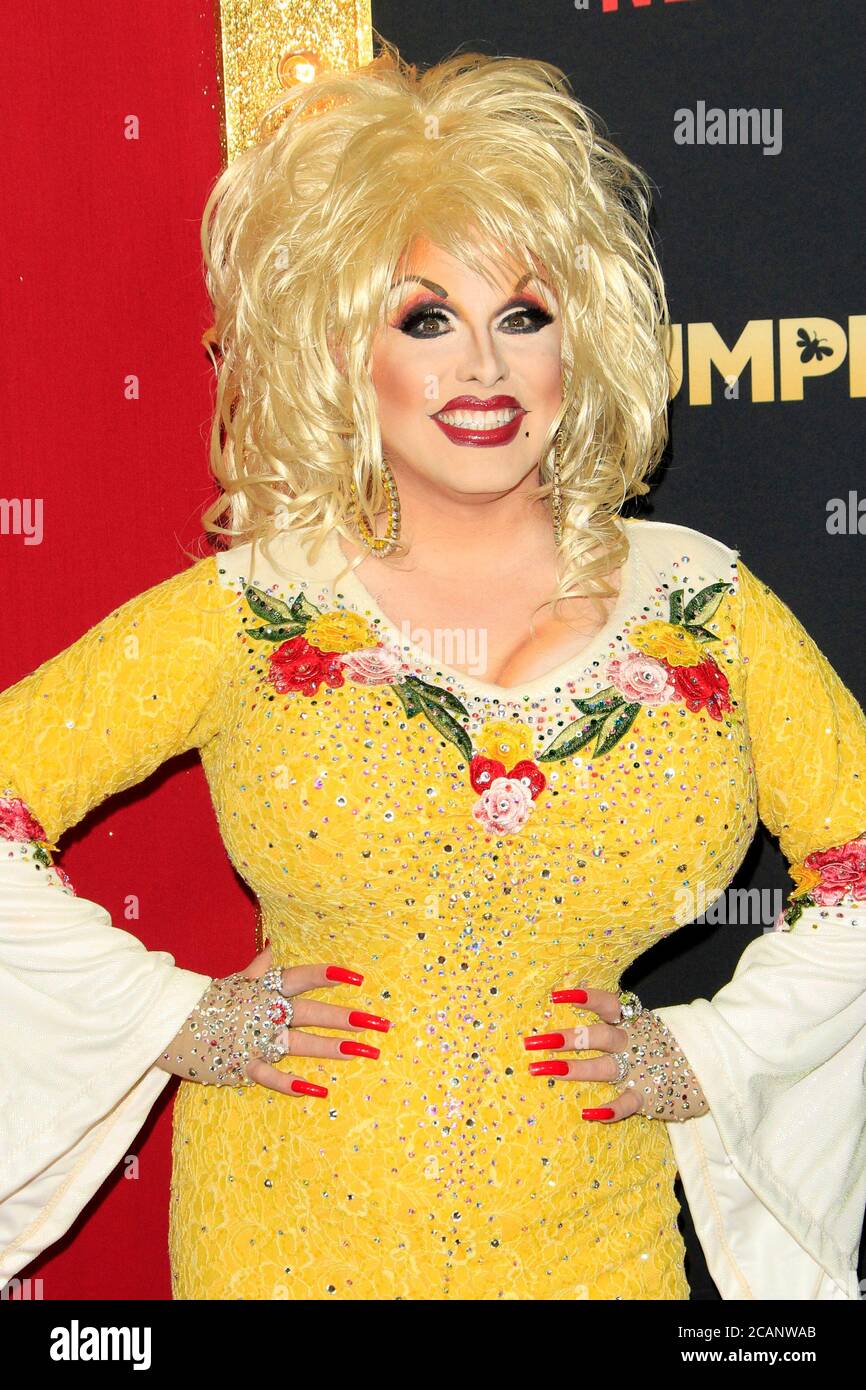 Dolly parton drag queen hires stock photography and images Alamy