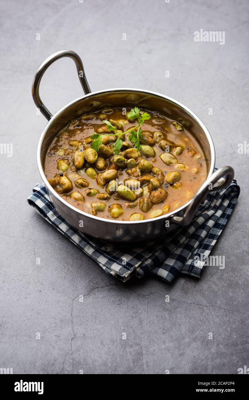 Pavta Bhaji or Lima Beans Curry Recipe also known as Popat Dana sabzi