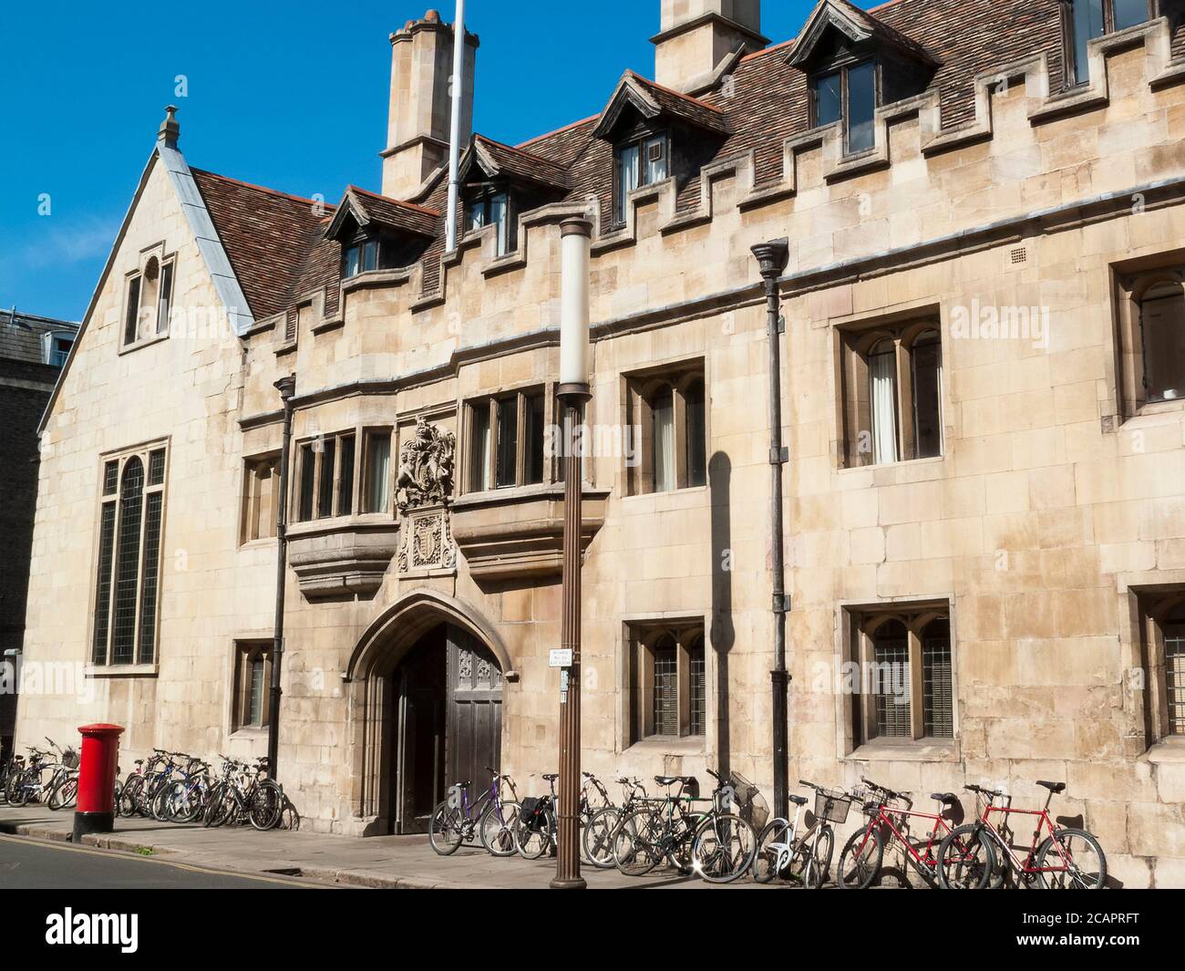 Pembroke College Cambridge University Cambridgeshire England UK founded in the 14th century is one of the larger colleges of the university and is a p Stock Photo