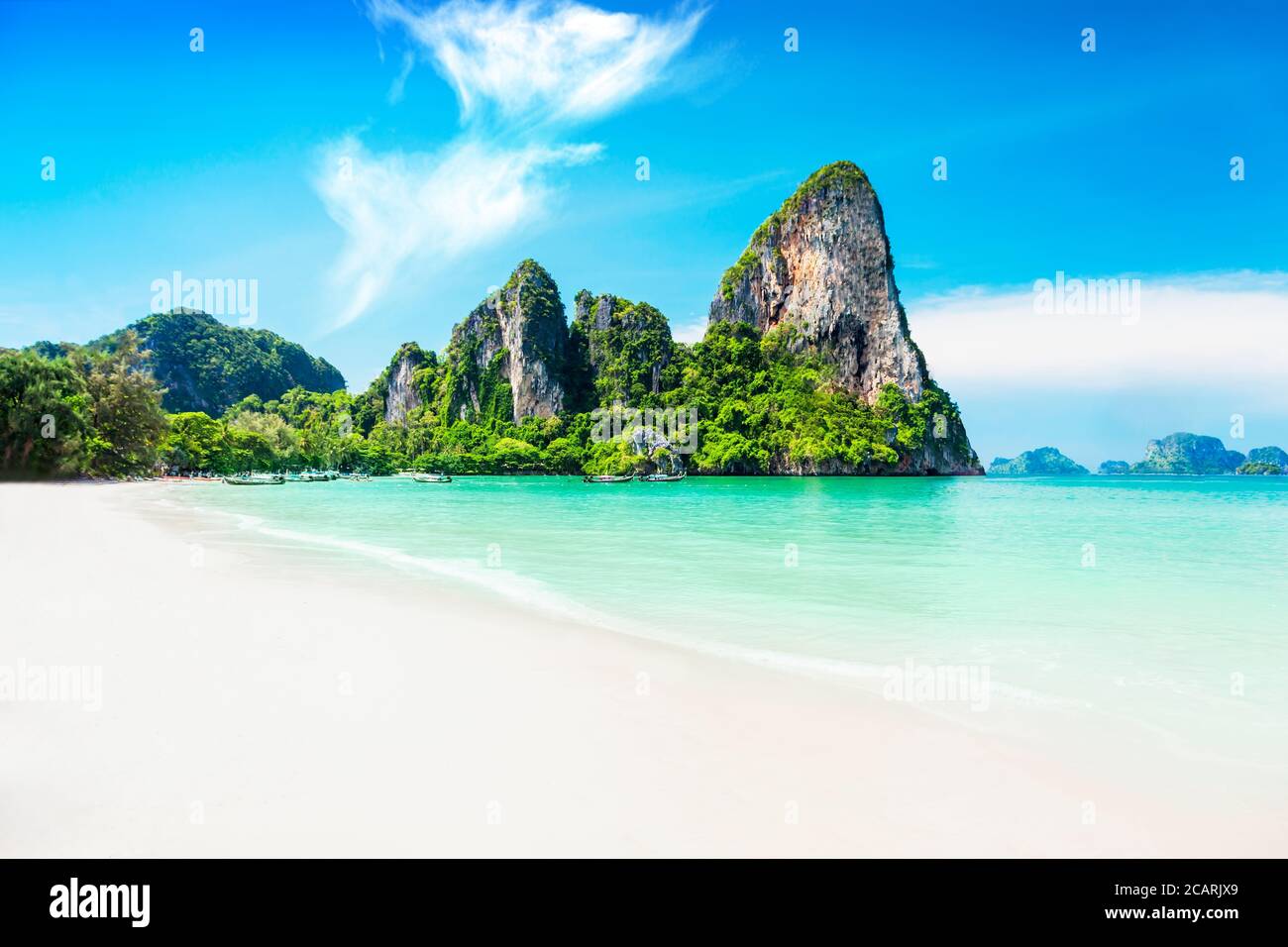 798248 4K, Phuket, Thailand, Tropics, Coast, Crag, Sand, Sunlounger,  Umbrella, Palms - Rare Gallery HD Wallpapers