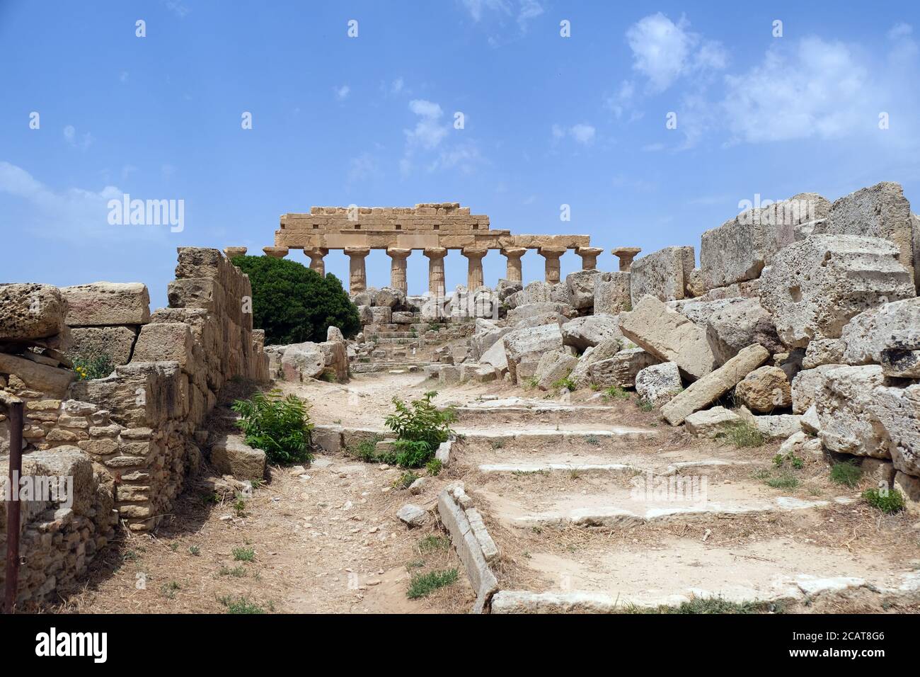 Selinunte Temple of Apollo Stock Photo - Alamy
