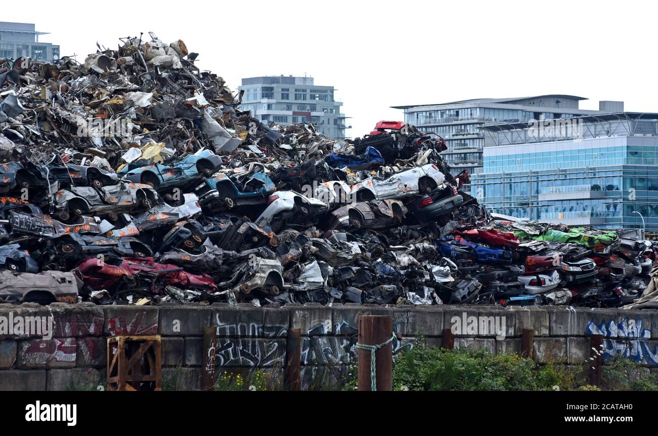Vehicle recycling hires stock photography and images Alamy