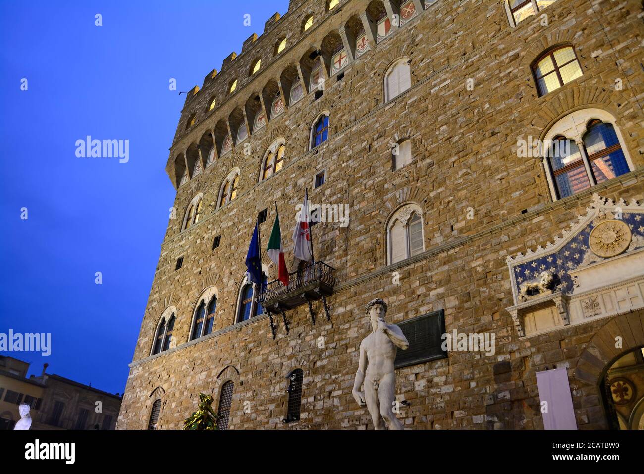 Michelangelo's David at night in Florence, Italy Stock Photo Alamy