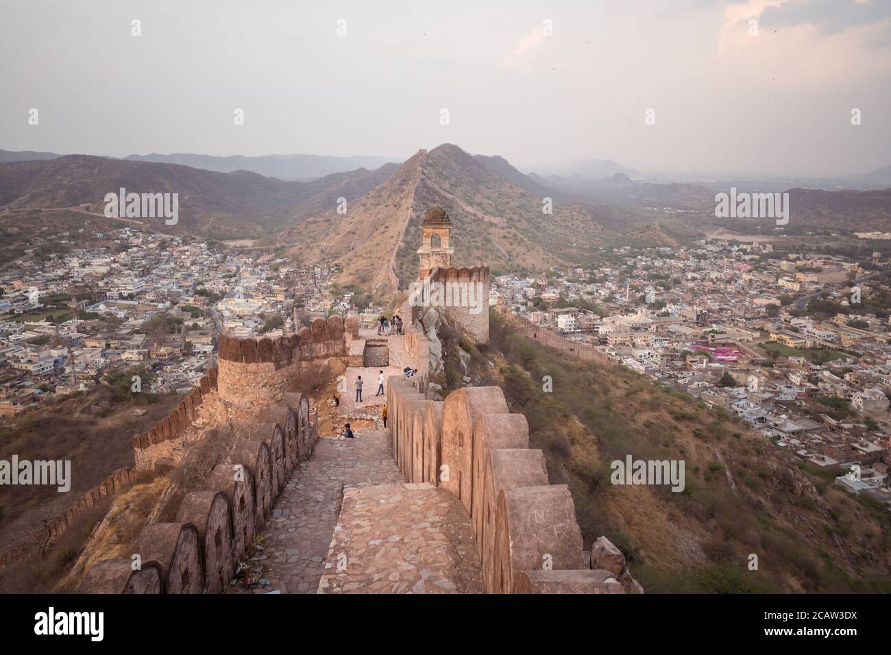 Jaipur / India - February 27, 2020: Ramparts on mountain ridge ...