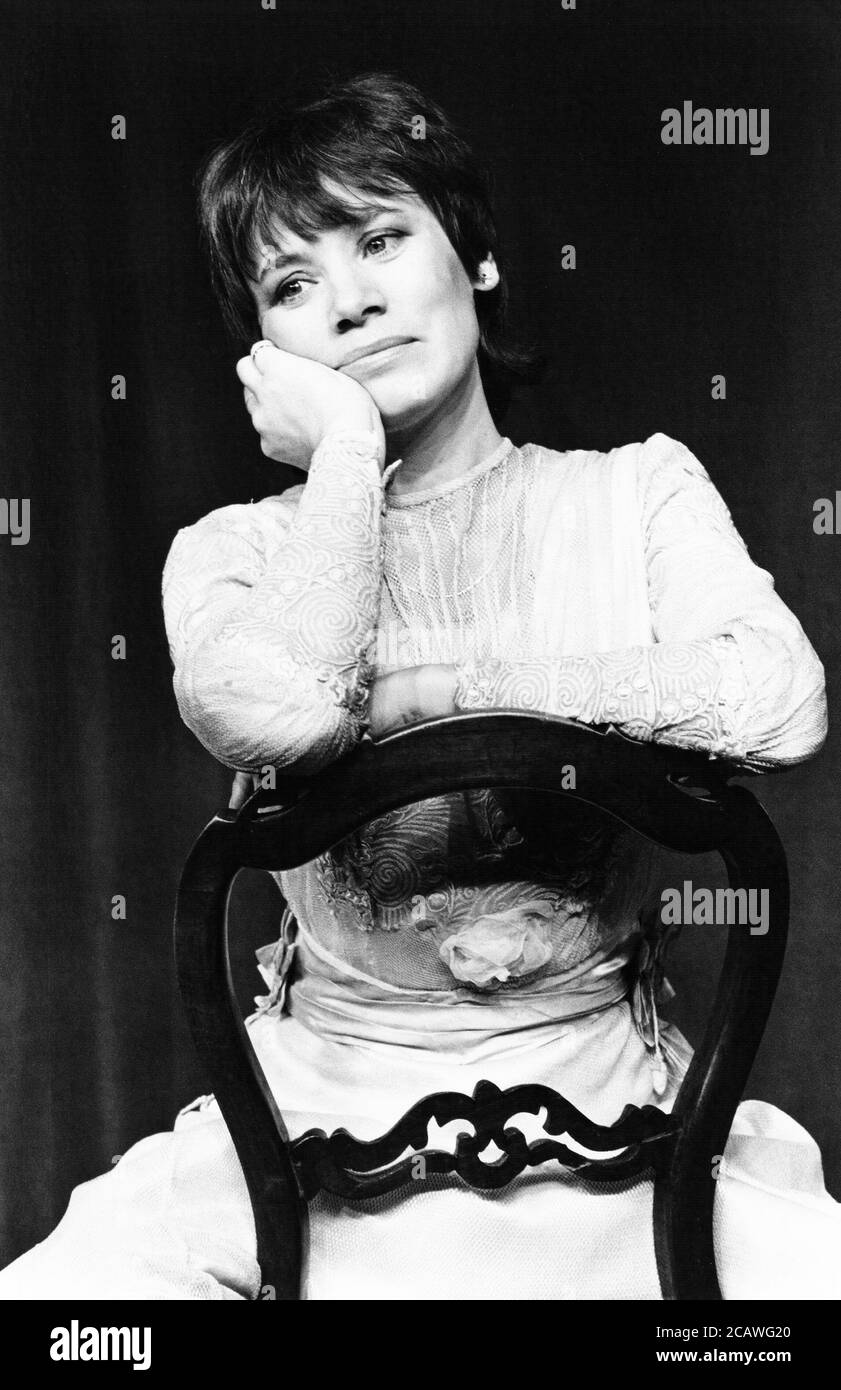 SHAKESPEARE LADY compiled by Estelle Kohler directed by Bill Homewood  Estelle Kohler (Fanny Kemble) King's Head Theatre Club, London N1 15/01/1980 (c) Donald Cooper Stock Photo