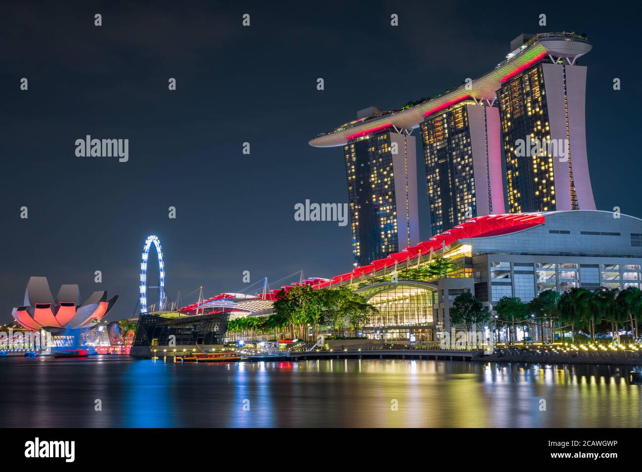 Singapore iconic structure hi-res stock photography and images - Alamy