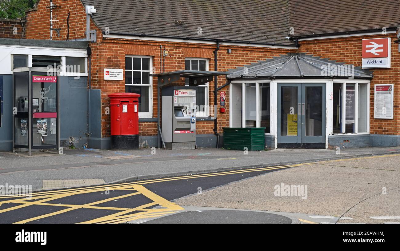 The railway station and booking hall entrance at Station Approach in the Essex town of Wickford, Essex.  Station now demolished (2021). Stock Photo