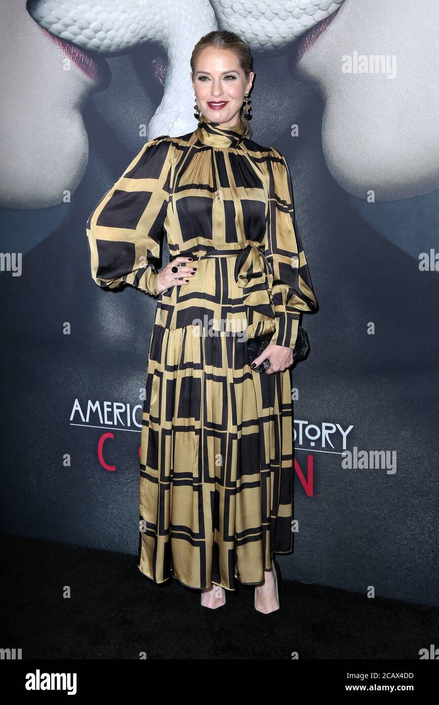 LOS ANGELES - OCT 3: Leslie Grossman at the American Horror Story 100th
