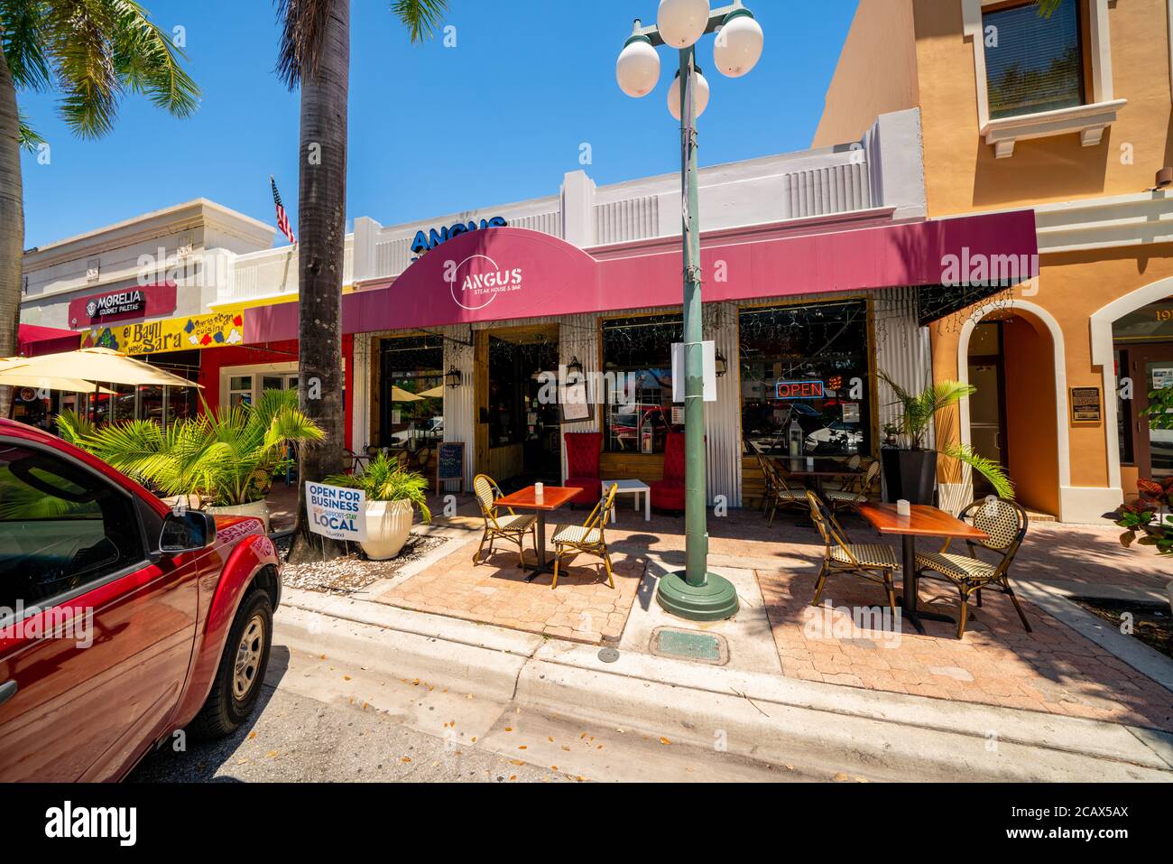 Angus Shops High Resolution Stock Photography and Images - Alamy