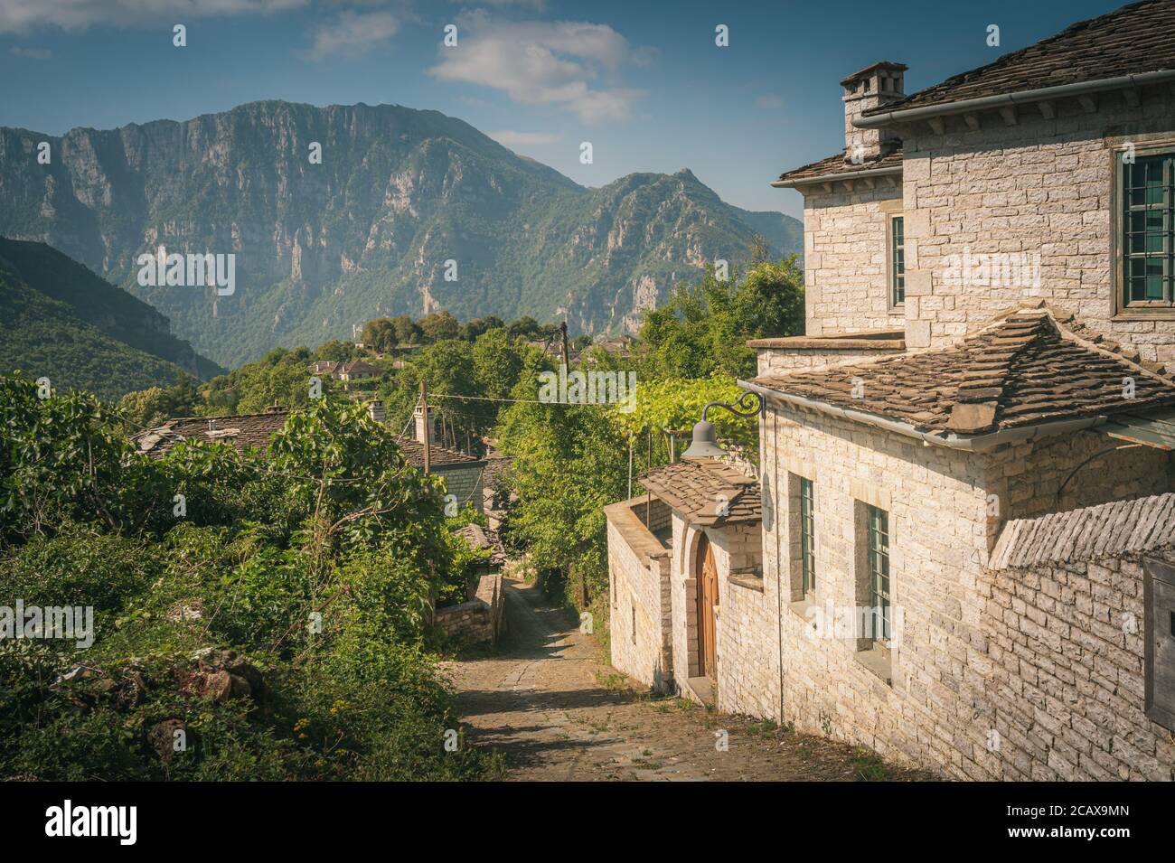 village-of-papingo-and-mount-tymfi-in-zagori-or-zagorochoria-or