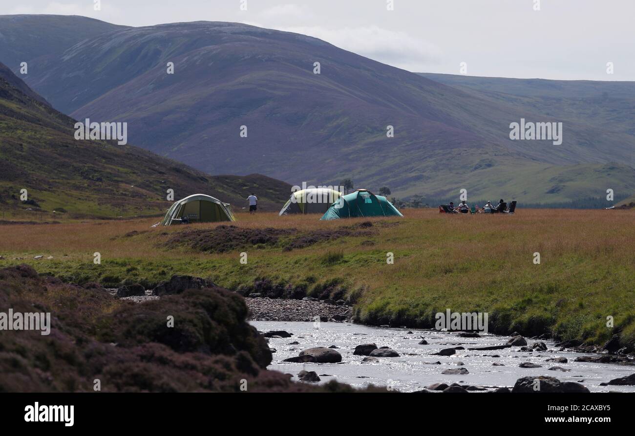 Page 8 Wild Camping Britain High Resolution Stock Photography And Images Alamy