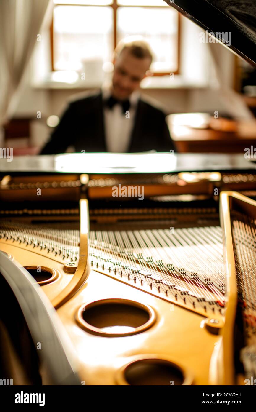 Piano Suit High Resolution Stock Photography And Images Alamy