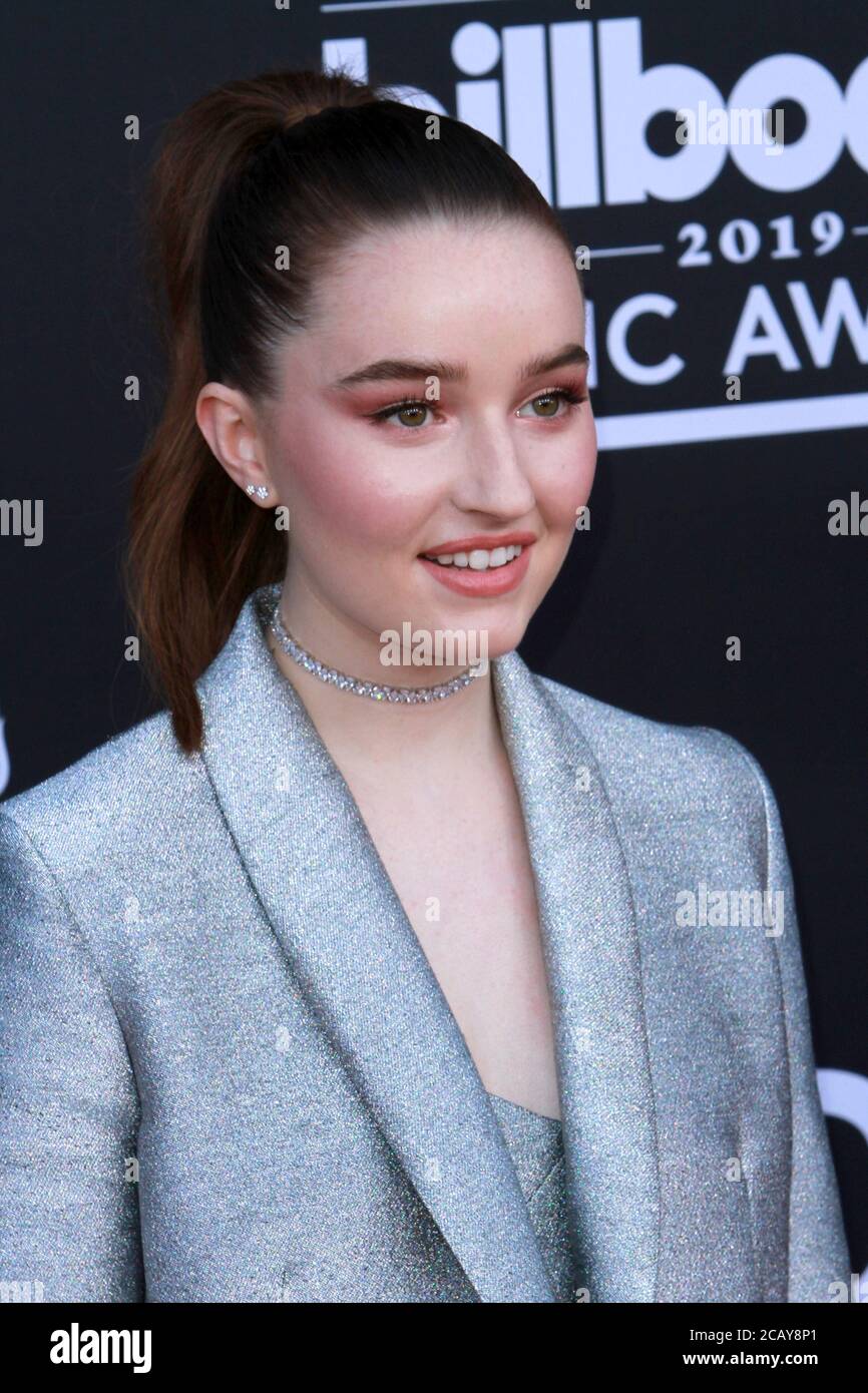 LAS VEGAS - MAY 1: Kaitlyn Dever at the 2019 Billboard Music Awards at
