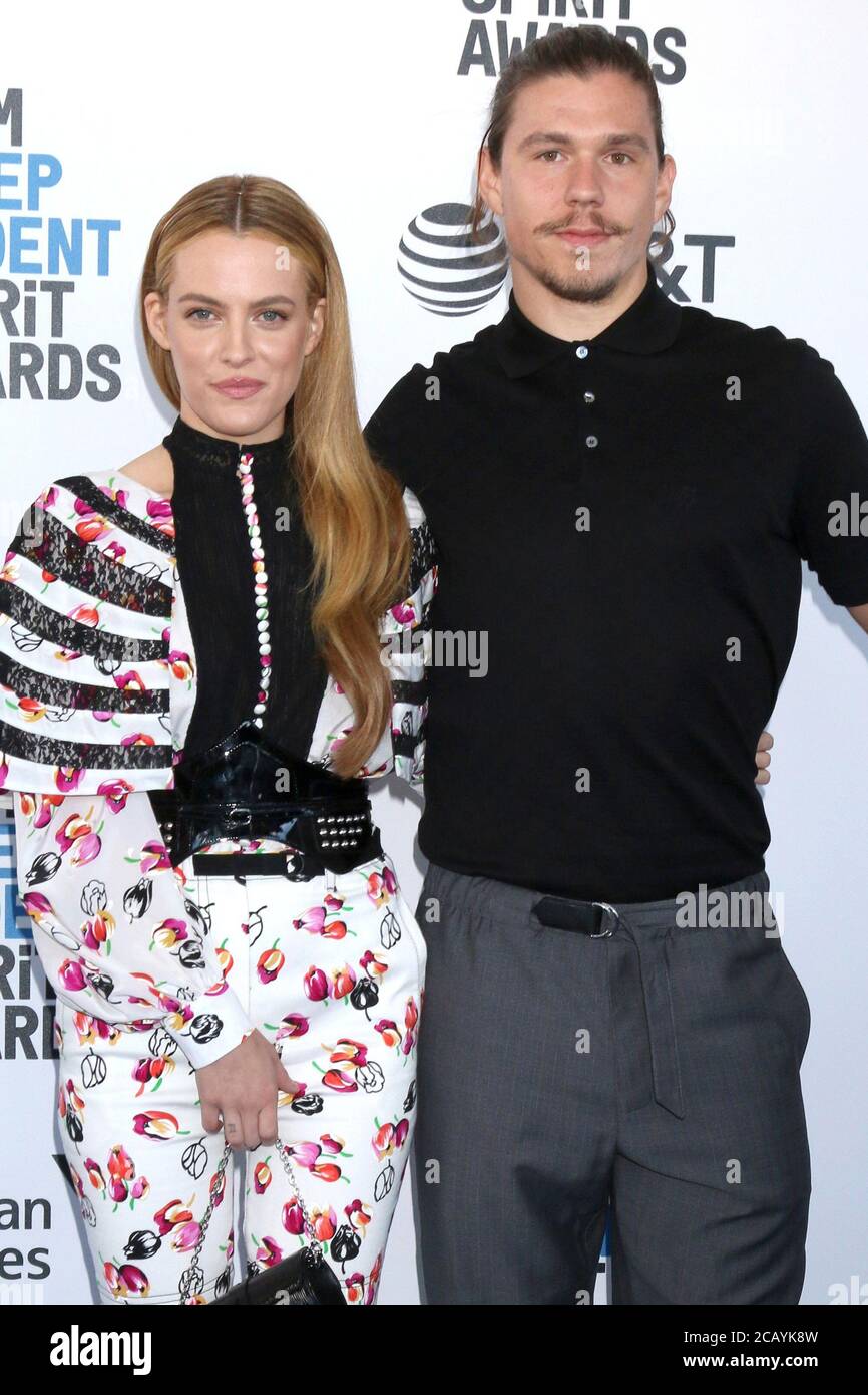 LOS ANGELES - FEB 23: Riley Keough, Ben Smith-Petersen at the 2019 Film
