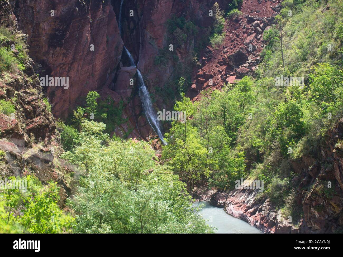 Amen waterfall and Daluis Gorge or Daluis Canyon. Var River, Guillaume, Alpes-Maritimes, France Stock Photo