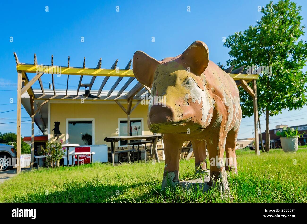 A pig statue stands outside Abe’s BBQ, Aug. 8, 2016, in Clarksdale