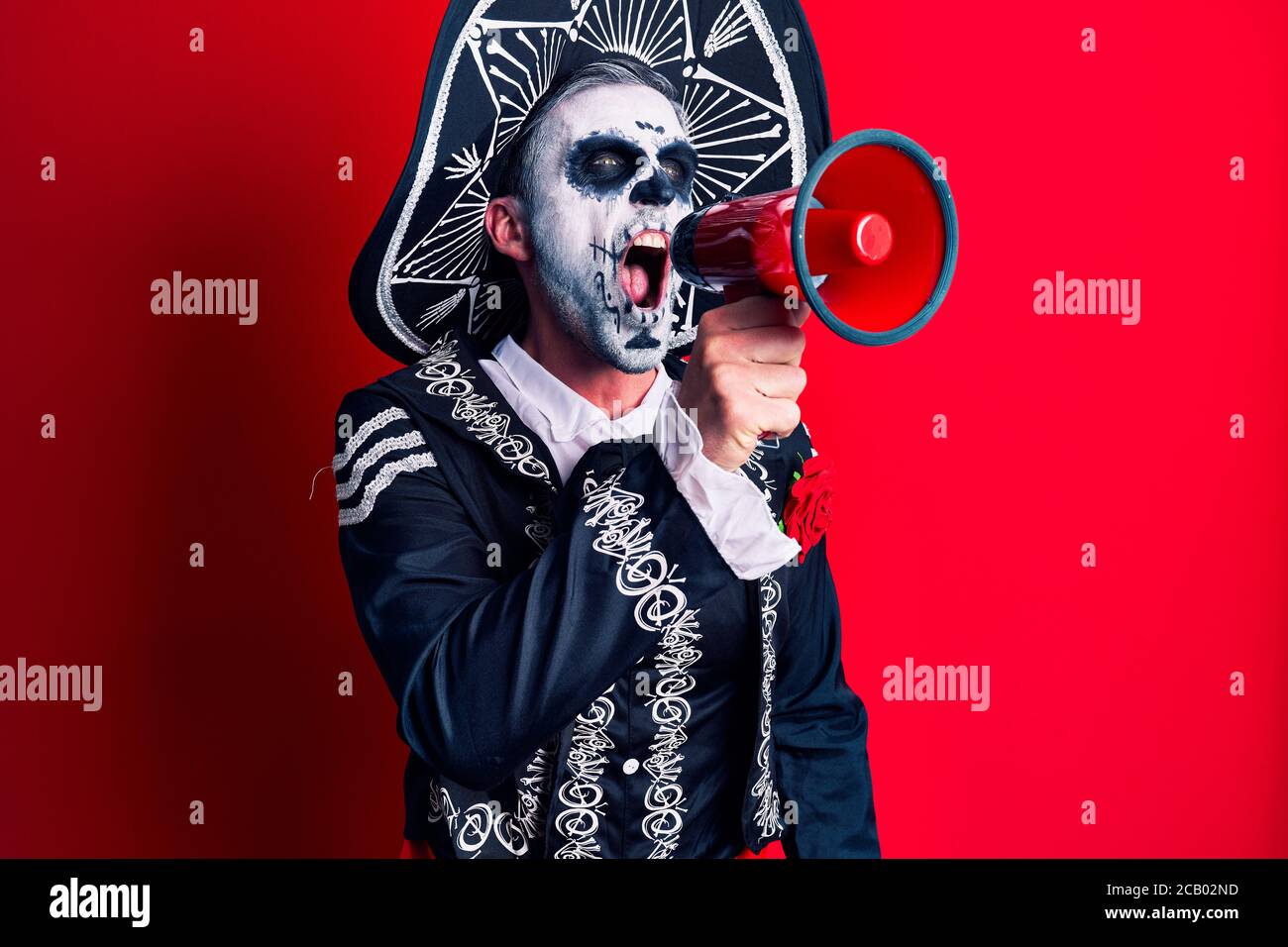 scary-man-wearing-day-of-the-dead-make-up-and-costumbre-from-traditional-ritual-in-mexico