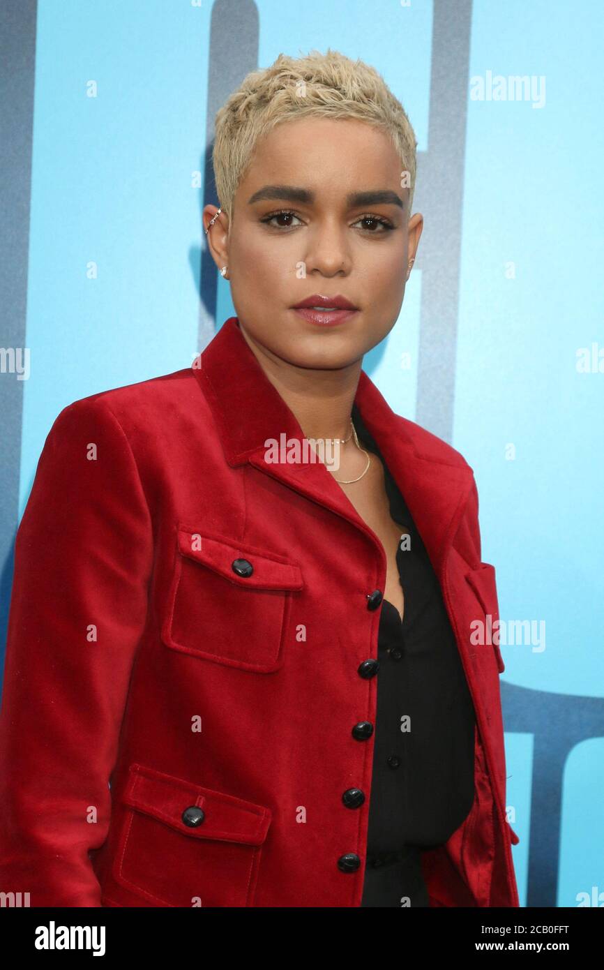 Elizabeth ludlow hi-res stock photography and images - Alamy