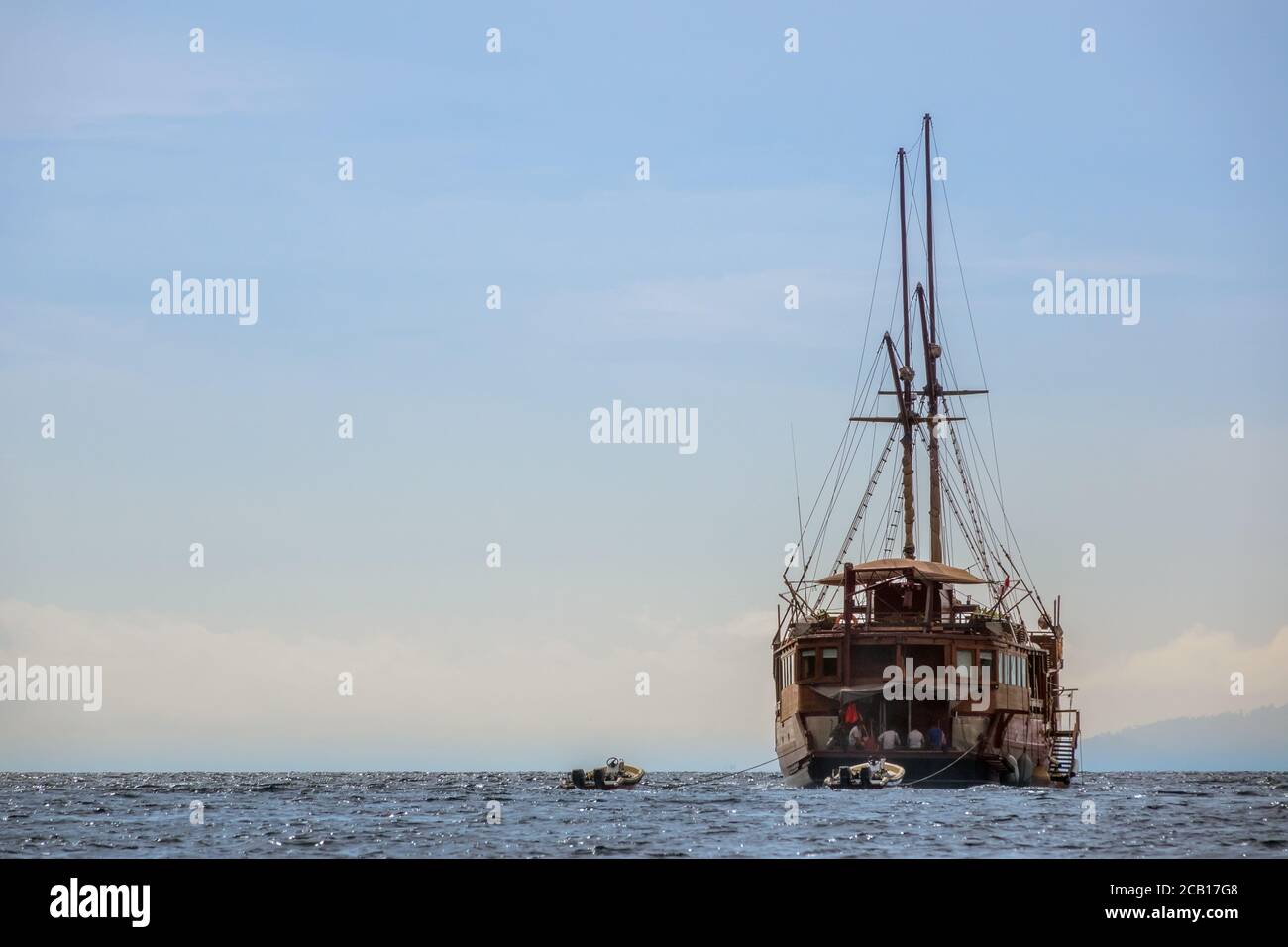 Deep water transport hi-res stock photography and images - Page 9