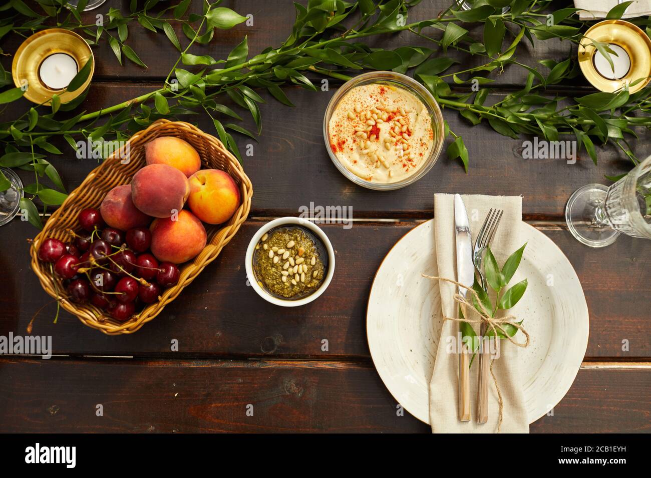 Top view friends table food hi-res stock photography and images - Alamy