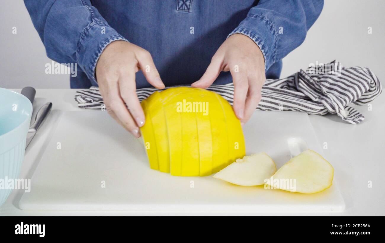 Golden dewlicious melon hires stock photography and images Alamy