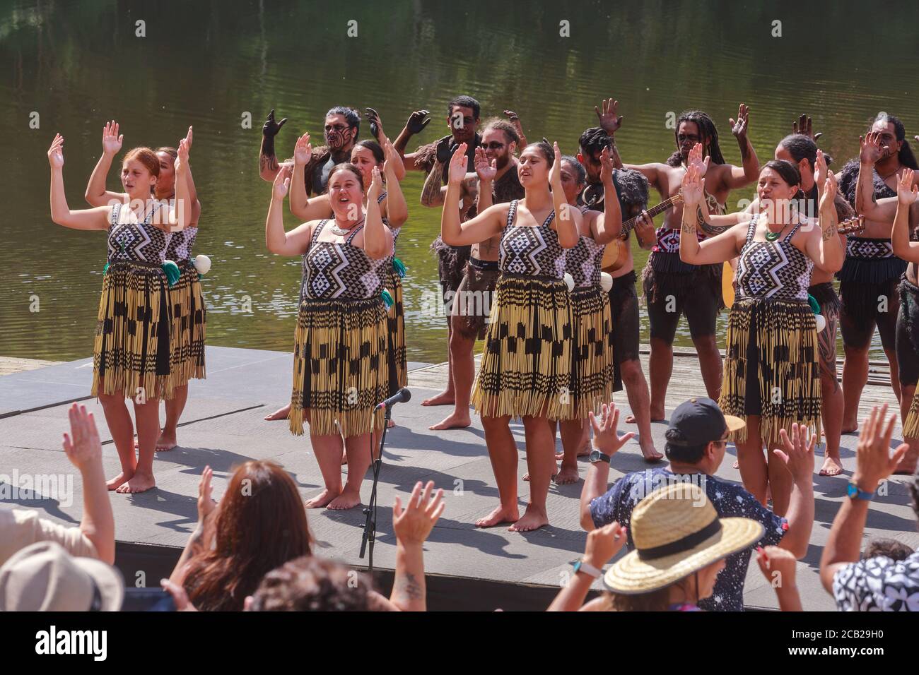 Maori Women High Resolution Stock Photography And Images Alamy Maori Women High Resolution Stock Photography And Images Alamy
