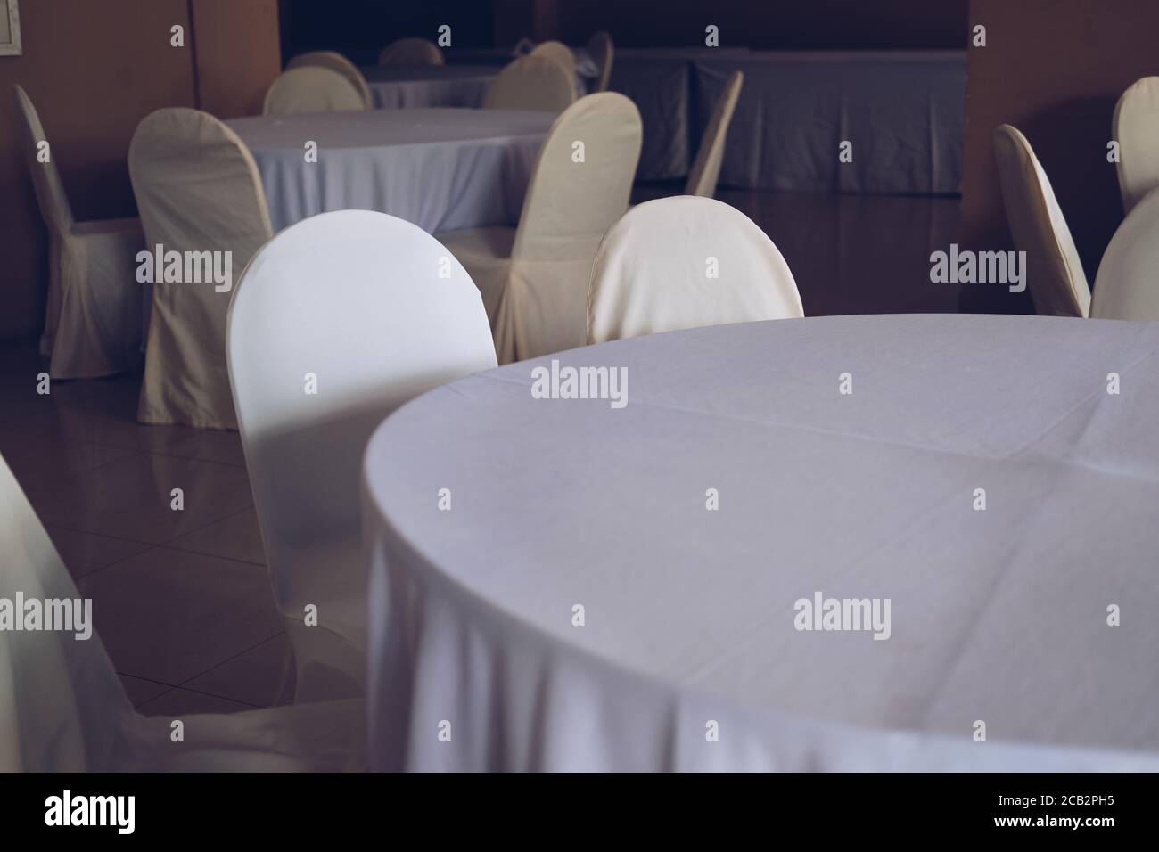 dining table chair arrangement for banquet catering service for wedding