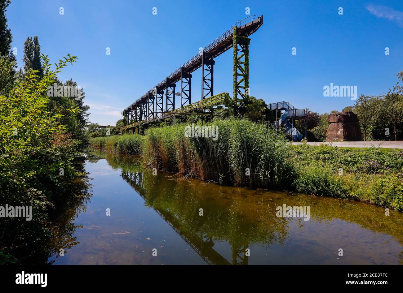 Duisburg, Ruhr Area, North Rhine-Westphalia, Germany - Landschaftspark Duisburg-Nord, a landscape park of about 180 hectares around a disused iron and Stock Photo