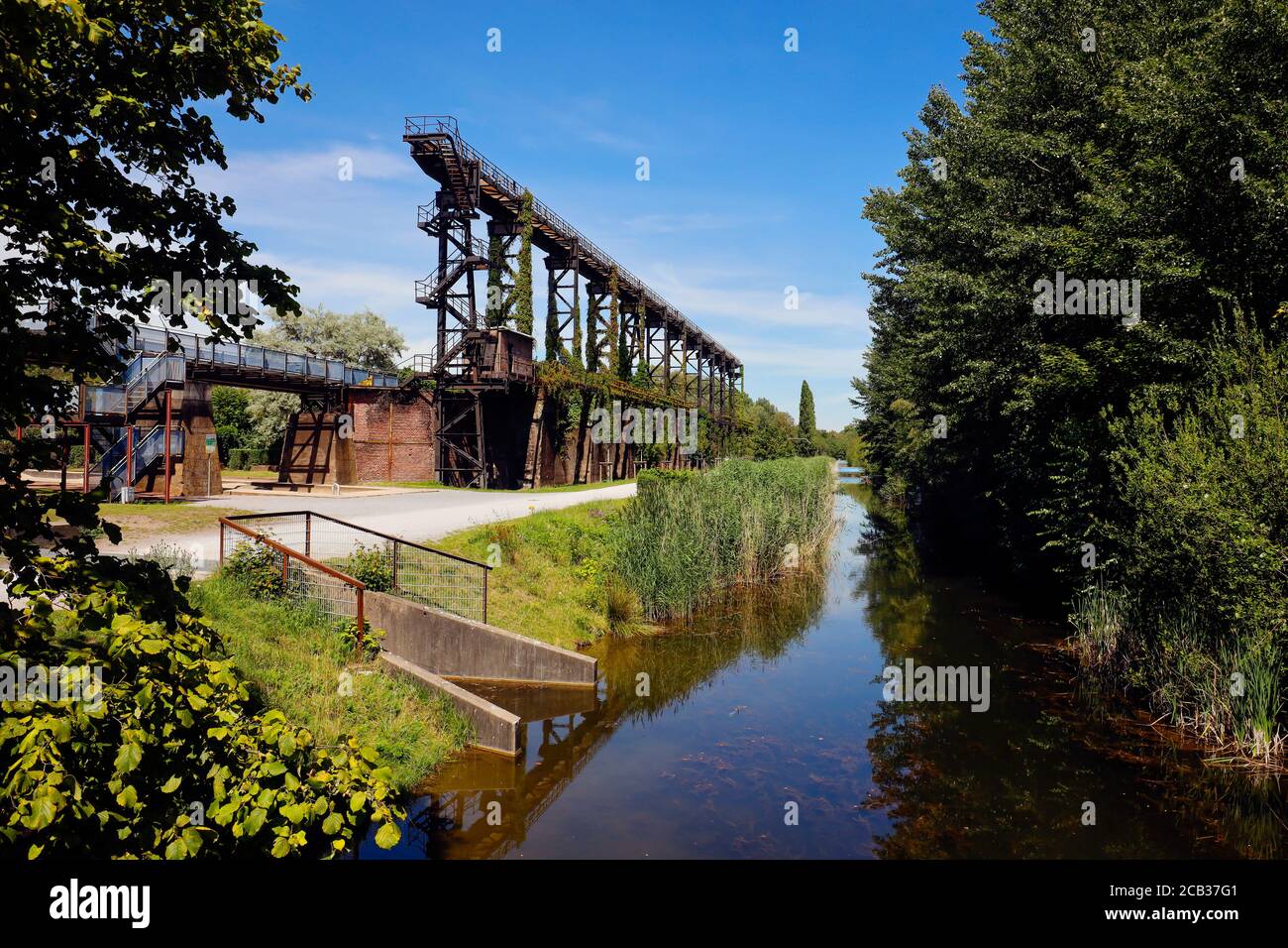 Duisburg, Ruhr Area, North Rhine-Westphalia, Germany - Landschaftspark Duisburg-Nord, a landscape park of about 180 hectares around a disused iron and Stock Photo
