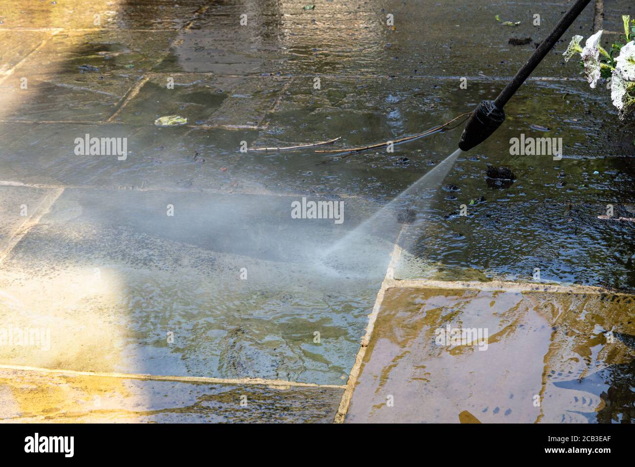 Pressure washing hires stock photography and images Alamy