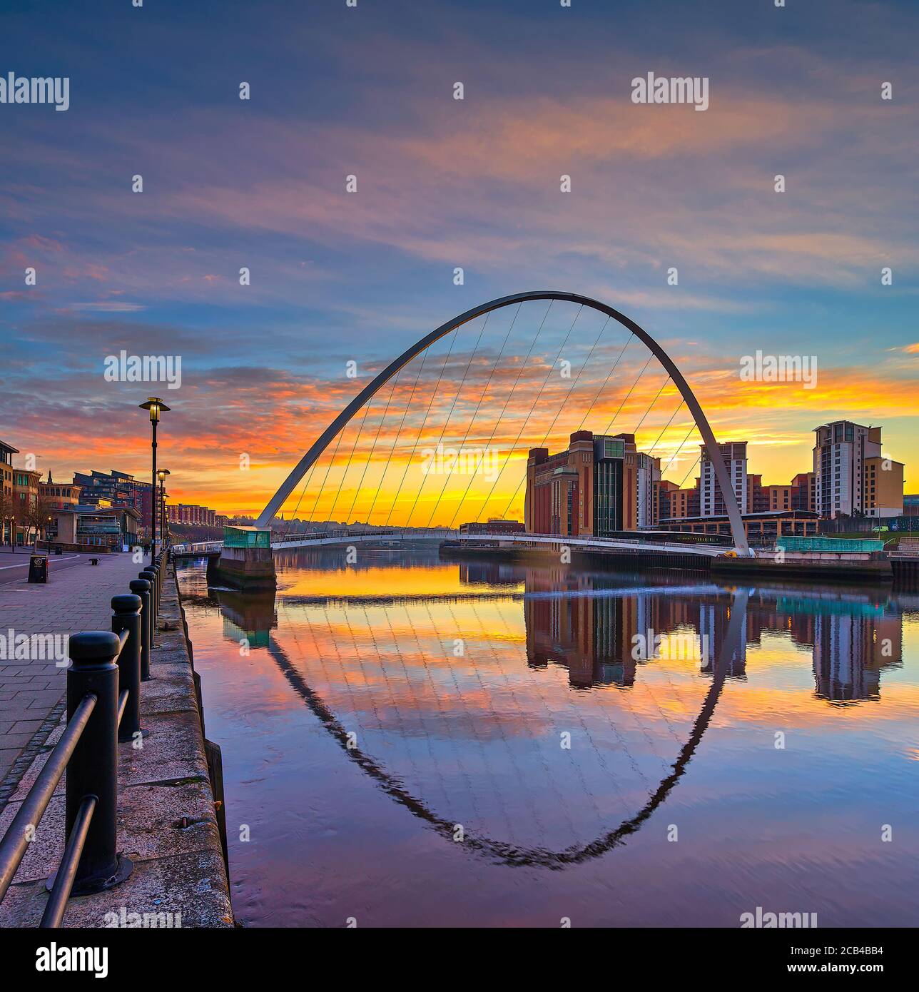 Newcastle & Gateshead Quayside at dawn in summer, Newcastle upon Tyne, Tyne & Wear, England, United Kingdom Stock Photo