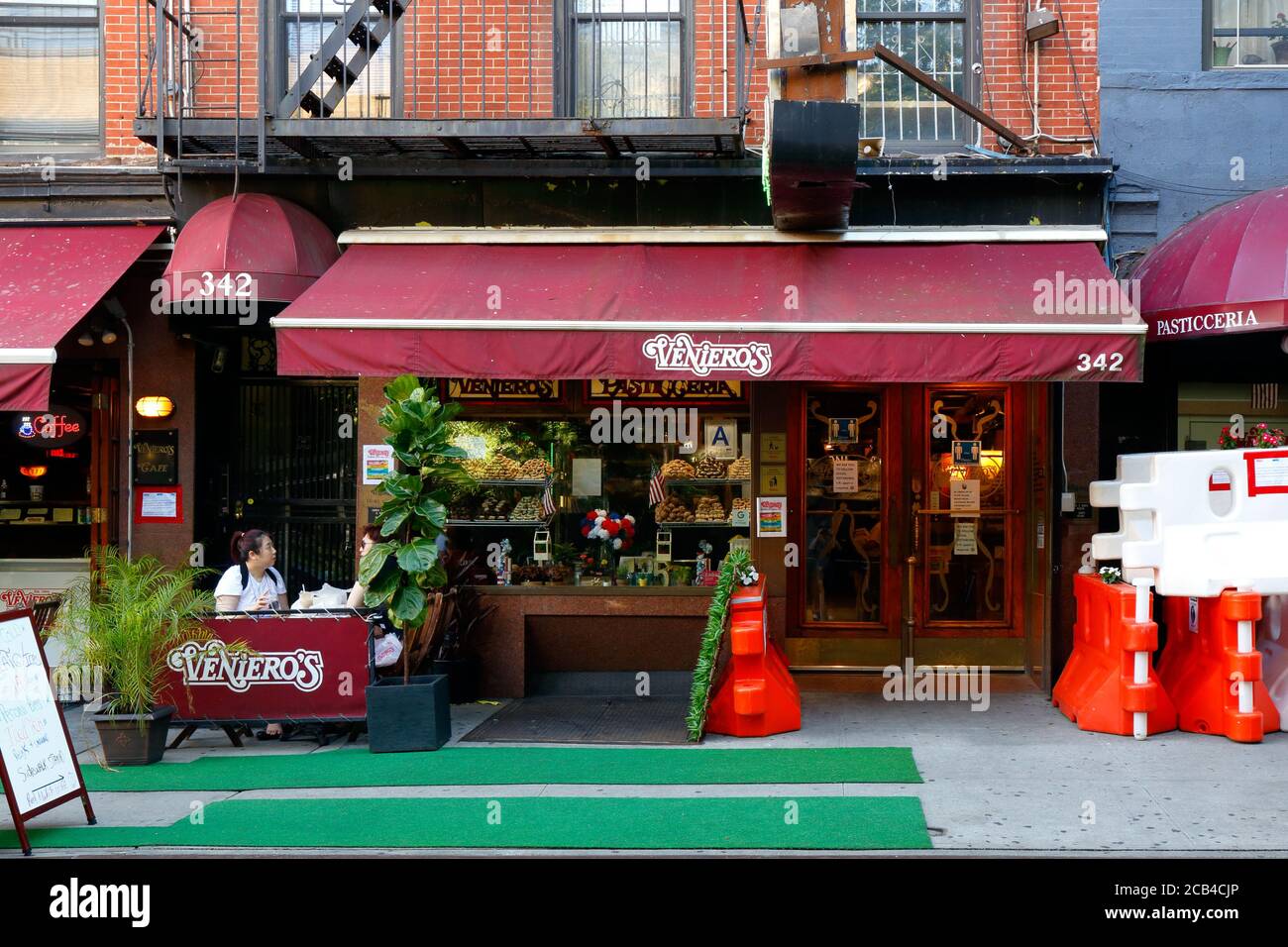 Veniero's Pasticceria & Caffe, 342 East 11th St, New York, NYC