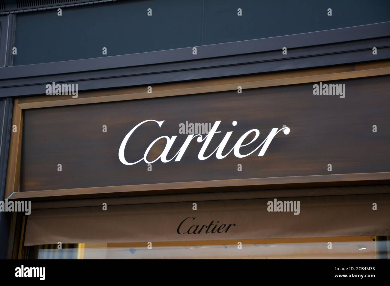 is cartier a french company