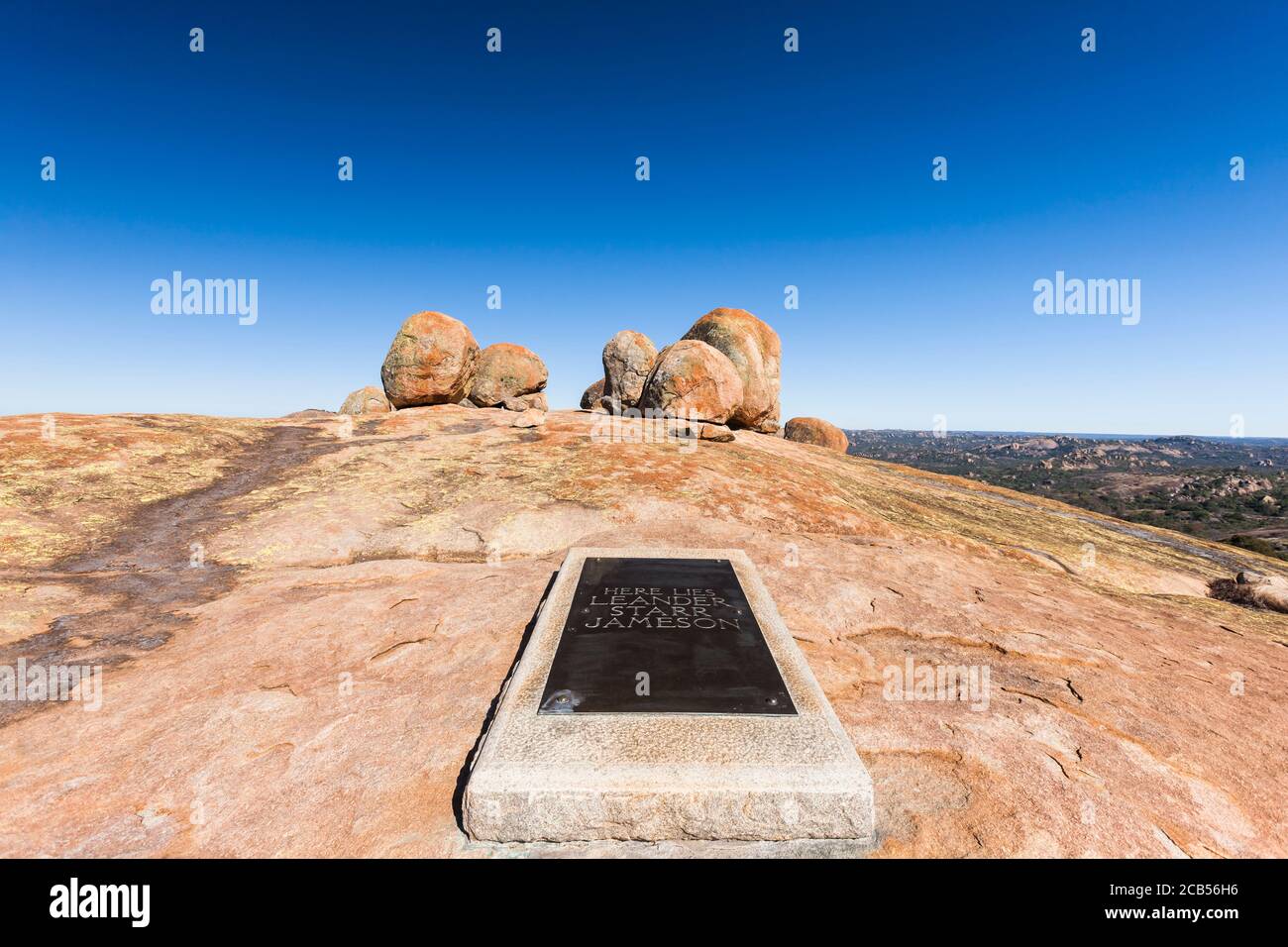 Matobo hills, Cecil Rhodes grave and natural rock formations, at 'World's View', Matobo National Park, Bulawayo, Matabeleland South, Zimbabwe, Africa Stock Photo