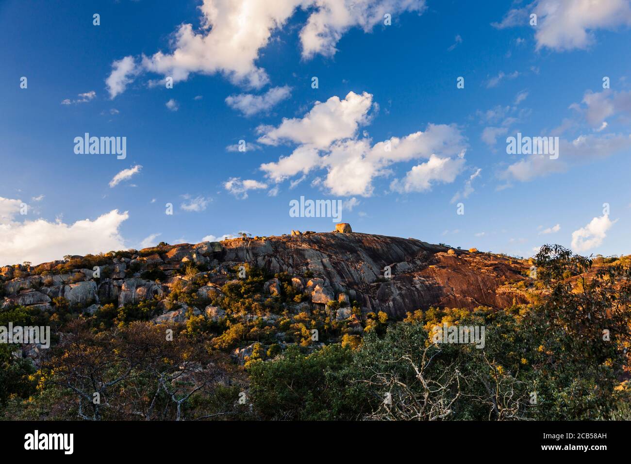 Matobo hills, dramatic natural rock hilltop of Pomongwe, Matobo ...