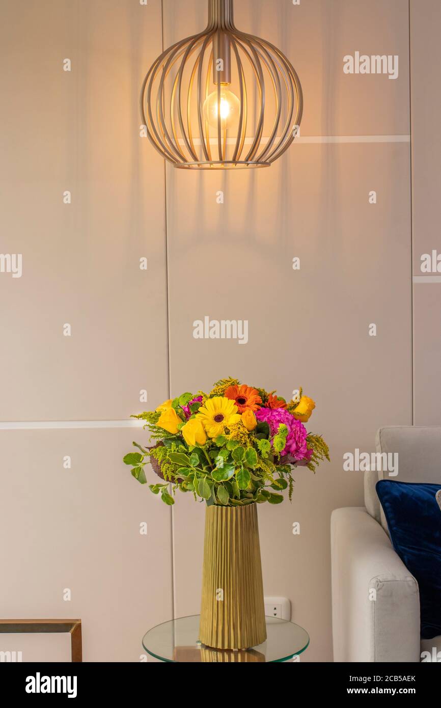 Hydrangea flower arrangement in a nice living room Stock Photo - Alamy - Hydrangea Plant Arrangements For Apartment Living