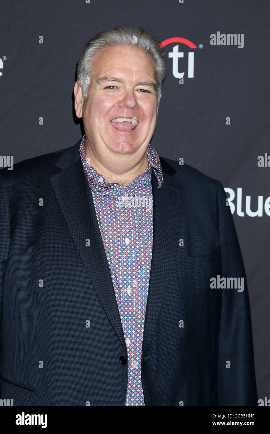 LOS ANGELES - MAR 21: Jim O'Heir at the PaleyFest - "Parks and