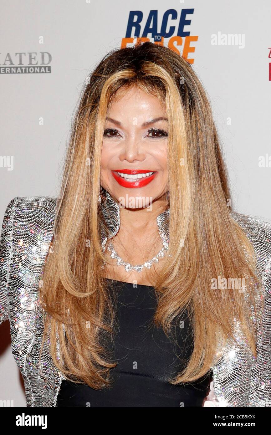 LOS ANGELES - MAY 10: La Toya Jackson at the Race to Erase MS Gala at