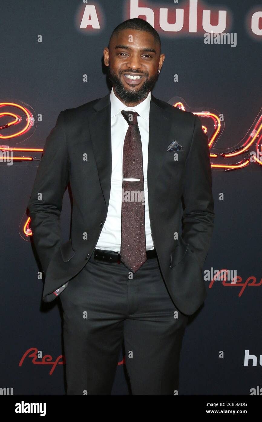 LOS ANGELES - DEC 5: Craig Tate at the &ldquo;Reprisal&rdquo; Season 1 Premiere at