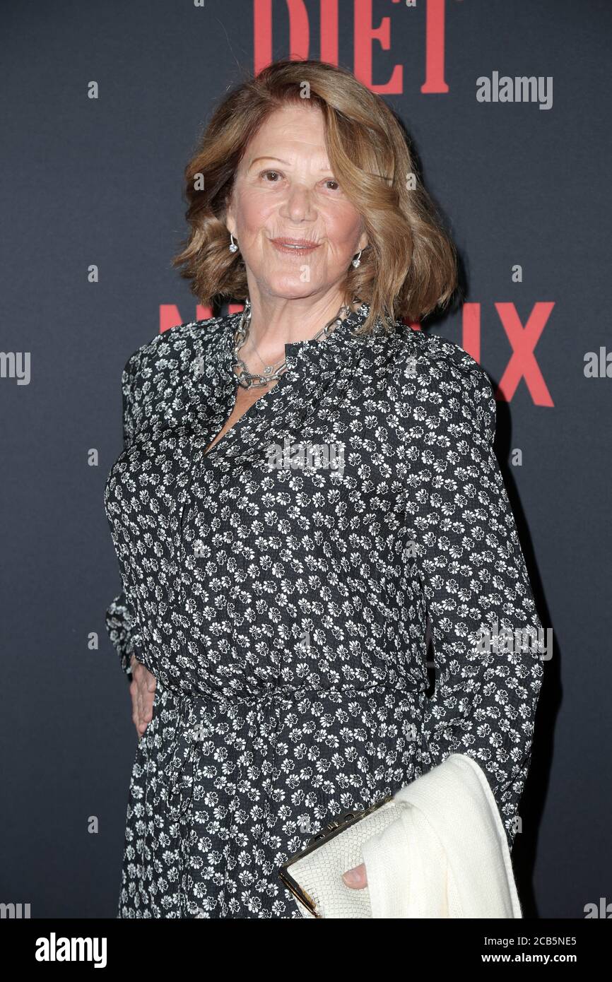 Linda lavin hi-res stock photography and images - Alamy