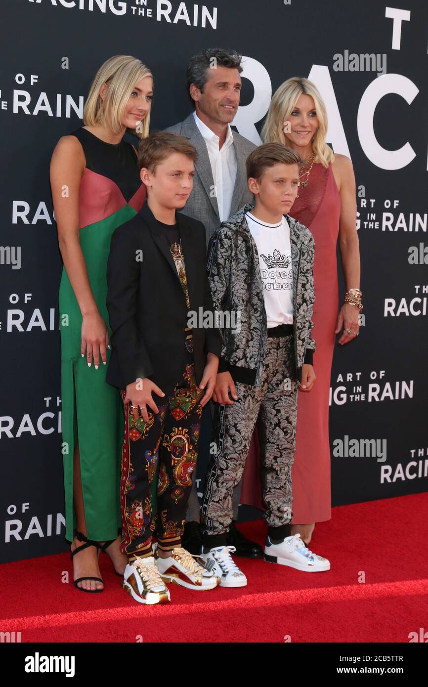 Jillian Fink Darby Galen Dempsey Patrick dempsey sullivan hi-res stock photography and images - Alamy