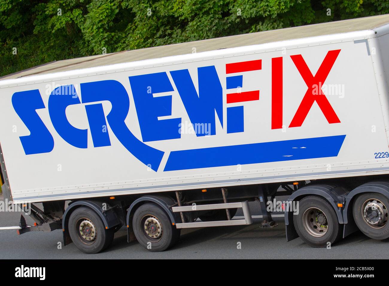 Screwfix delivery hires stock photography and images Alamy